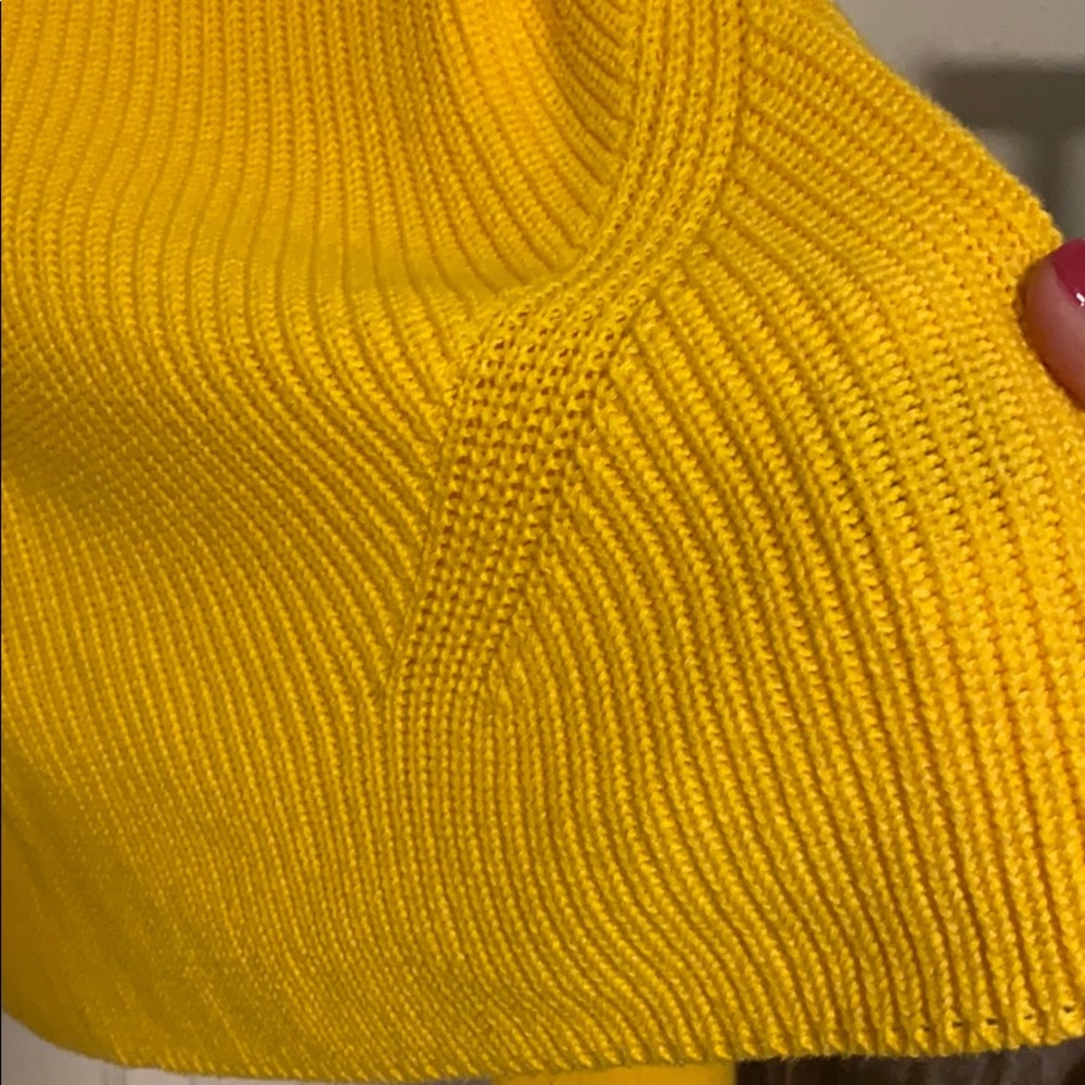 Revolve Sweater - image 7